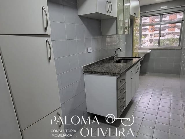 Apartamento 2 quartos e 1 banheiro, para alugar, no bairro Jacarepaguá em Rio de Janeiro