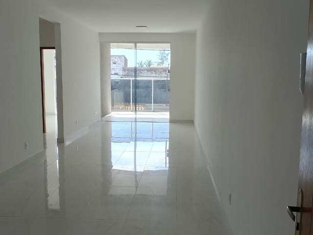 Apartamento 3 quartos e 2 banheiros, à venda, no bairro Costazul em Rio das Ostras