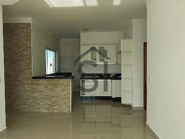 Apartamento 2 quartos e 2 banheiros, para alugar, no bairro Nova Americana em Americana