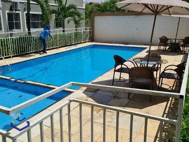 Apartamento 2 quartos e 2 banheiros, à venda, no bairro Jardim das Oliveiras em Fortaleza