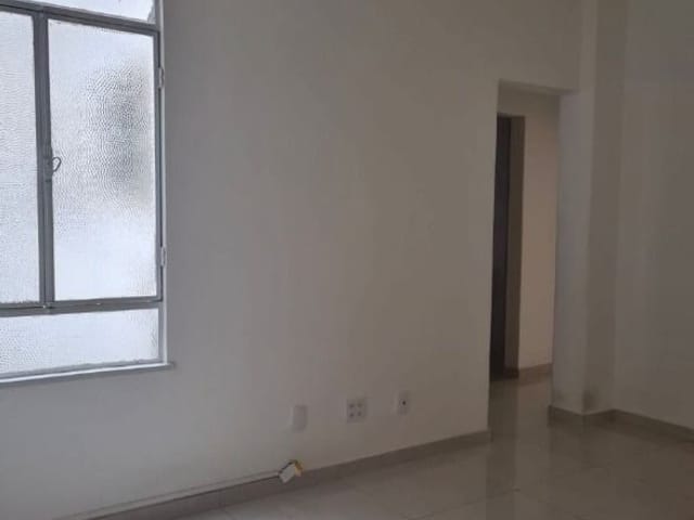Apartamento 2 quartos e 1 banheiro, à venda, no bairro Centro em Juiz de Fora