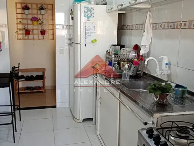 Apartamento 3 quartos e 1 banheiro, à venda, no bairro Jardim Satélite em São José dos Campos