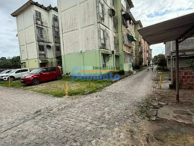 Apartamento 2 quartos e 1 banheiro, para alugar, no bairro Várzea em Recife