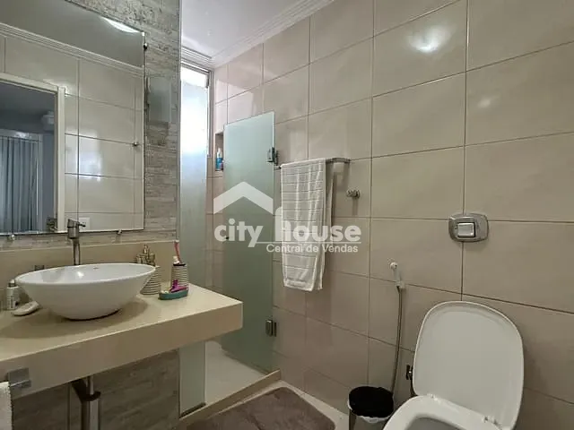 Apartamento 3 quartos e 3 banheiros, à venda, no bairro Praia da Costa em Vila Velha