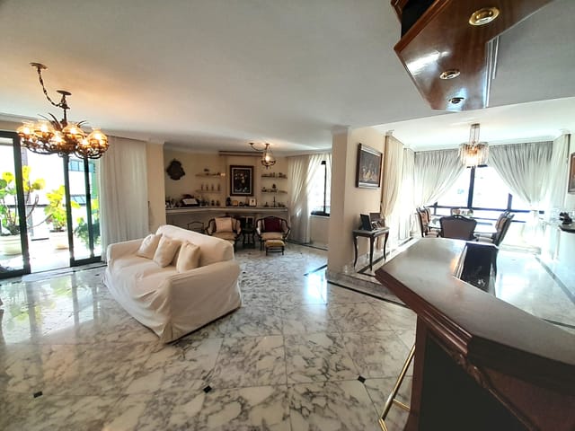 Apartamento com 488m² 4 quartos e 6 banheiros, para alugar, no bairro Jardim Vila Mariana em São Paulo
