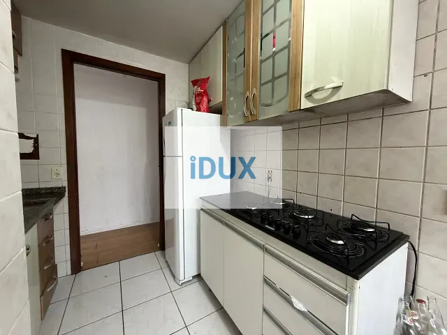 Apartamento 2 quartos e 1 banheiro, à venda, no bairro Santo Antônio em São José dos Pinhais