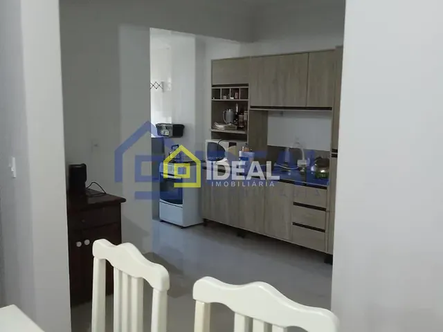 Apartamento 2 quartos e 2 banheiros, à venda, no bairro Balneário em Piratuba