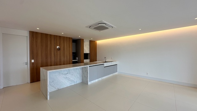 Apartamento 4 quartos e 6 banheiros, à venda, no bairro Bela Suiça em Londrina