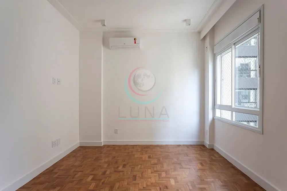 Apartamento, 3 quartos, 209 m² - Foto 2