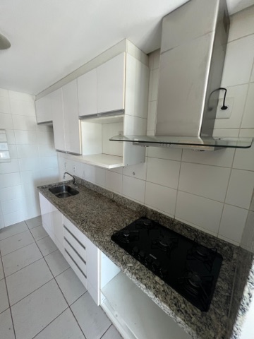 Apartamento com 90m² 3 quartos e 1 banheiro, à venda, no bairro Village Veneza em Goiânia