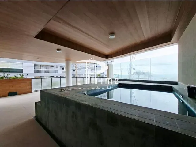 Apartamento com 181m² 3 quartos e 3 banheiros, à venda, no bairro Piratininga em Niterói