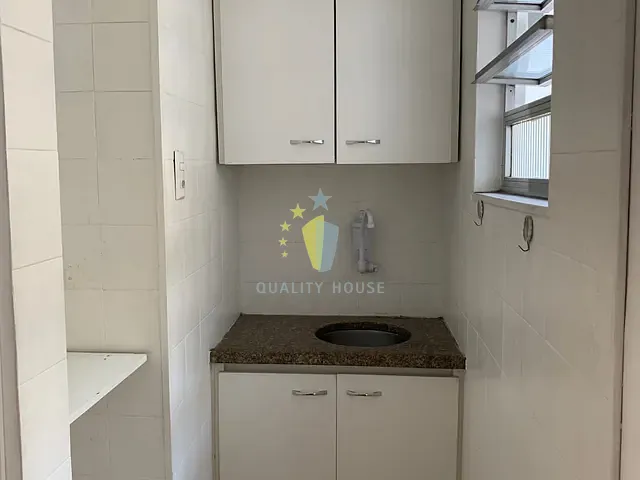 Apartamento com 28m² 1 quarto e 1 banheiro, para alugar, no bairro Botafogo em Rio de Janeiro