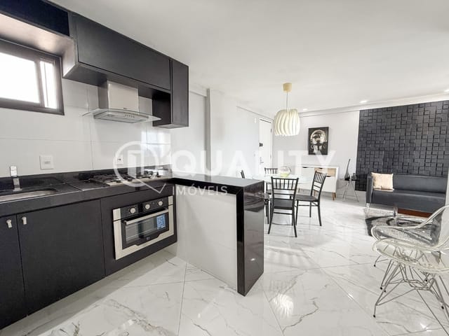 Apartamento 2 quartos e 1 banheiro, à venda, no bairro Meireles em Fortaleza