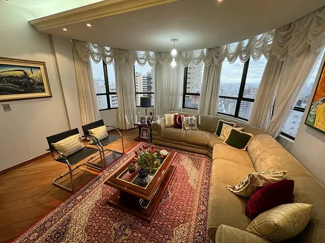 Apartamento 3 quartos e 4 banheiros, à venda, no bairro Centro em Londrina
