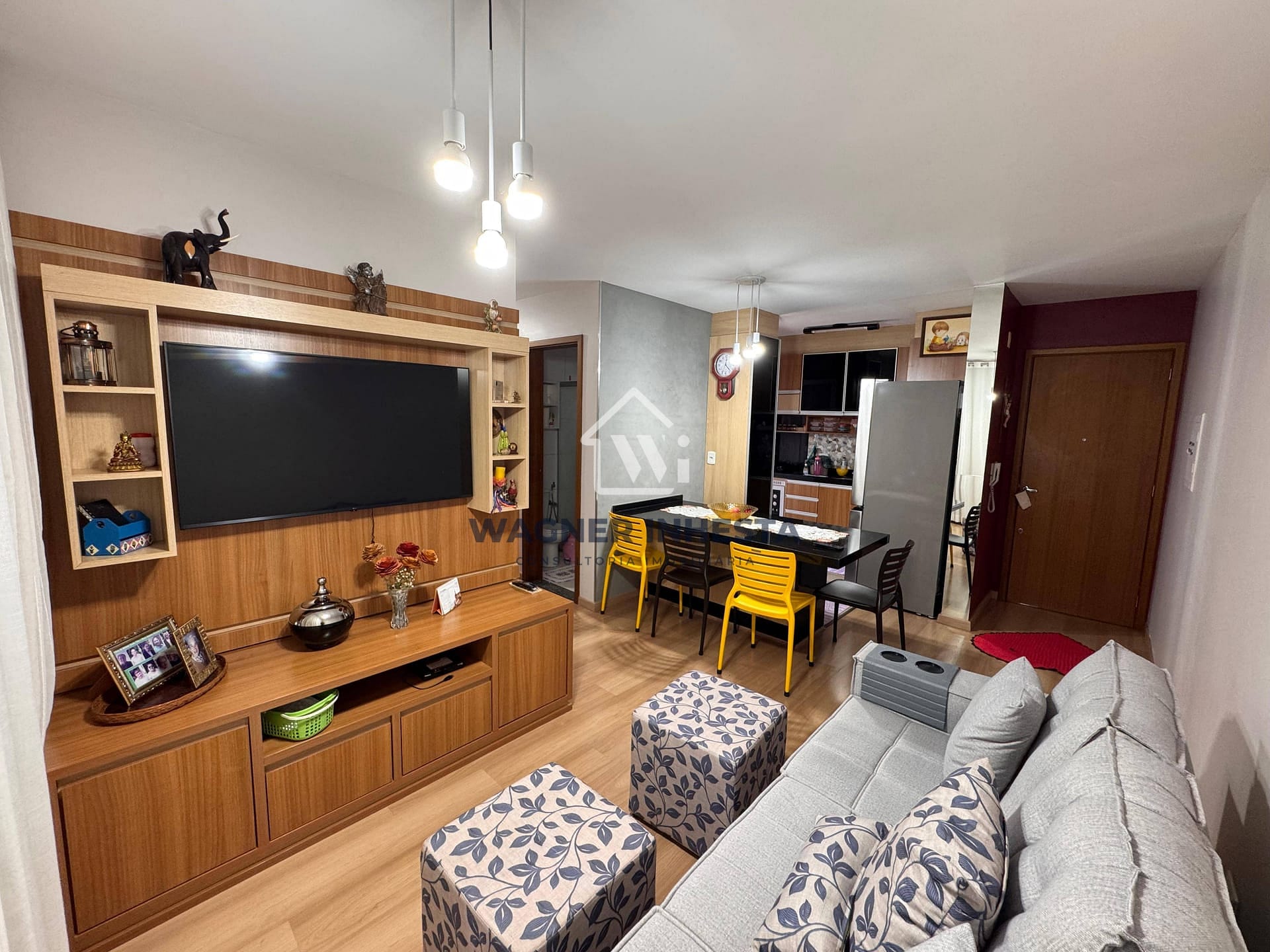 Apartamento à venda com 3 quartos, 67m² - Foto 2