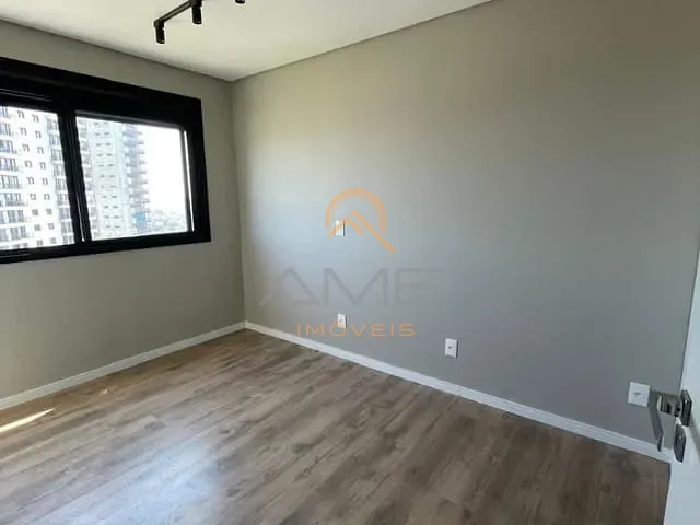 Apartamento 2 quartos e 2 banheiros, para alugar, no bairro Areal em Pelotas