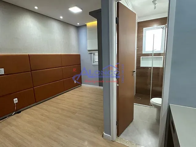 Apartamento com 93m² 3 quartos e 1 banheiro, à venda, no bairro Centro em Jacareí
