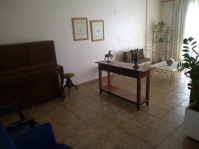 Apartamento com 160m² 3 quartos e 1 banheiro, para alugar, no bairro Centro em Indaiatuba