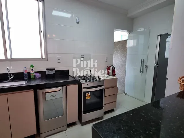 Apartamento com 153m² 2 quartos e 2 banheiros, à venda, no bairro Cabral em Contagem