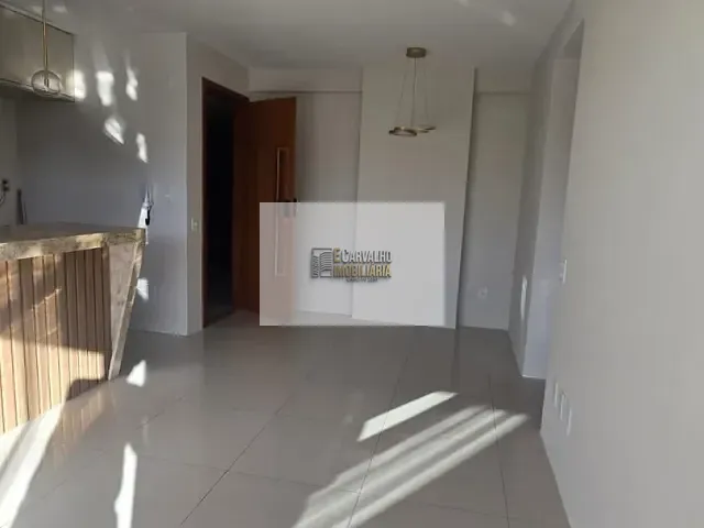 Apartamento 2 quartos e 2 banheiros, à venda, no bairro Jardim Savóia em Ilhéus