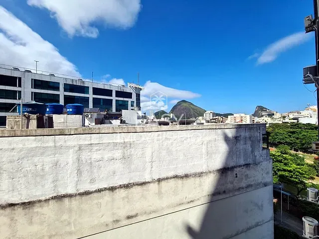 Apartamento com 70m² 2 quartos e 2 banheiros, à venda, no bairro Leblon em Rio de Janeiro