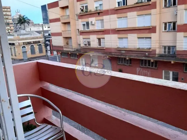 Apartamento 3 quartos e 2 banheiros, à venda, no bairro Centro em Pelotas