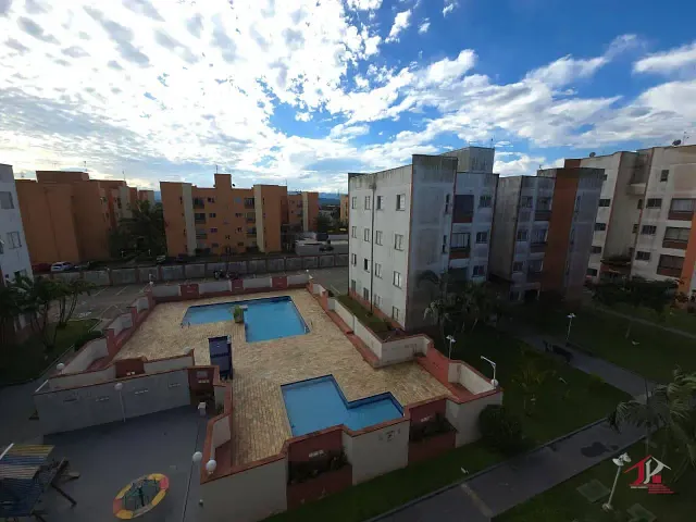 Apartamento 2 quartos e 1 banheiro, à venda, no bairro Cibratel II em Itanhaém