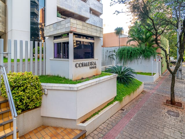 Apartamento 4 quartos e 5 banheiros, à venda, no bairro Centro em Londrina