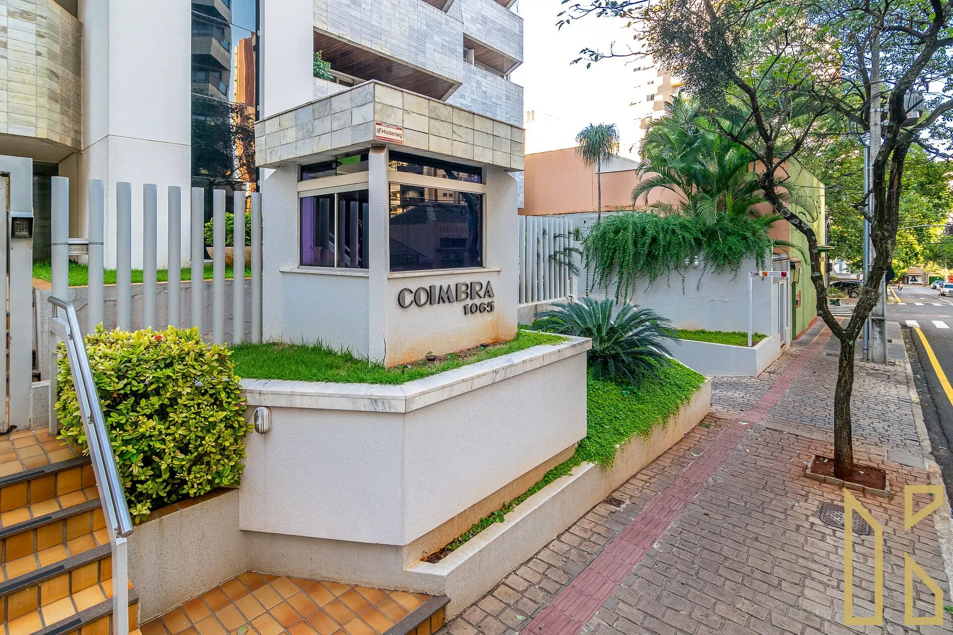 Apartamento, 4 quartos, 232 m² - Foto 1