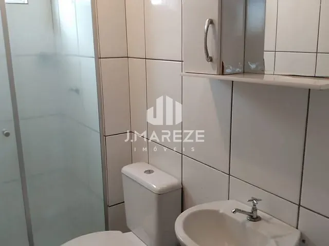 Apartamento com 69m² 2 quartos e 1 banheiro, para alugar, no bairro Jardim Aeroporto em Apucarana