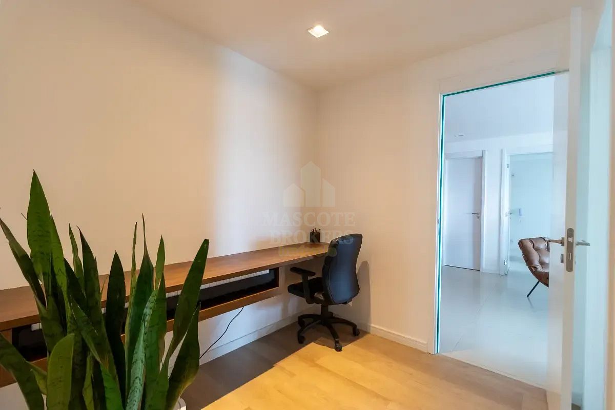 Apartamento à venda com 3 quartos, 136m² - Foto 18