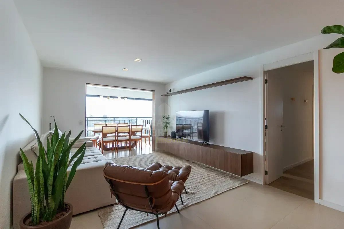 Apartamento à venda com 3 quartos, 136m² - Foto 9