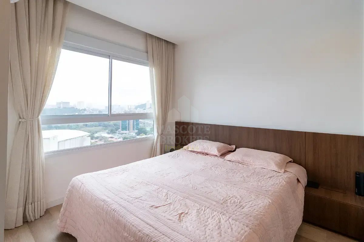Apartamento à venda com 3 quartos, 136m² - Foto 27