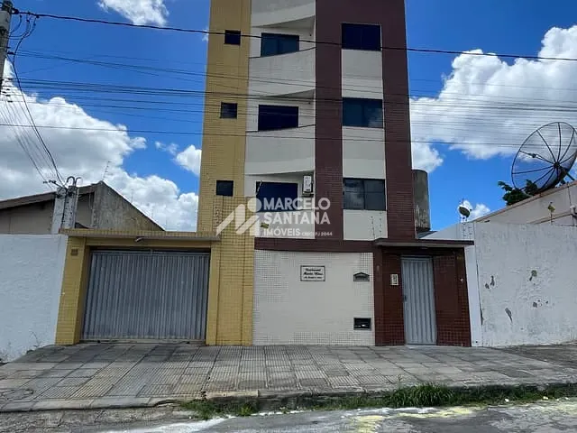 Apartamento com 80m² 3 quartos e 1 banheiro, para alugar, no bairro Ibirapuera em Vitória da Conquista