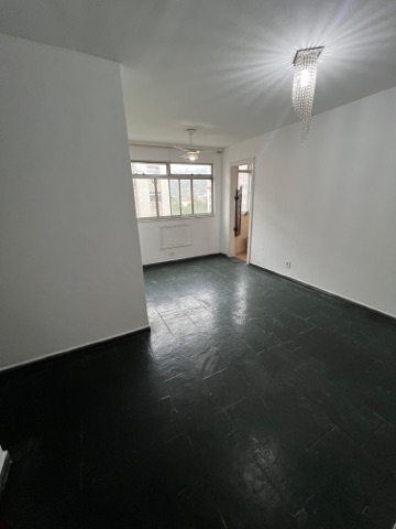 Apartamento com 52m² 2 quartos e 1 banheiro, à venda, no bairro Tomás Coelho em Rio de Janeiro