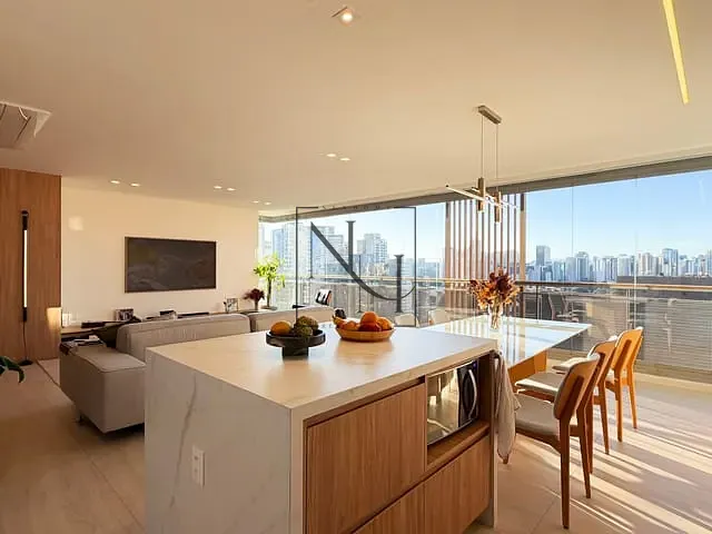 Apartamento com 167m² 3 quartos e 4 banheiros, à venda, no bairro Jardim das Acácias em São Paulo