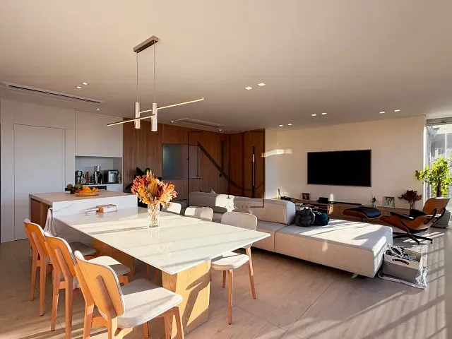 Apartamento com 167m² 3 quartos e 4 banheiros, à venda, no bairro Jardim das Acácias em São Paulo