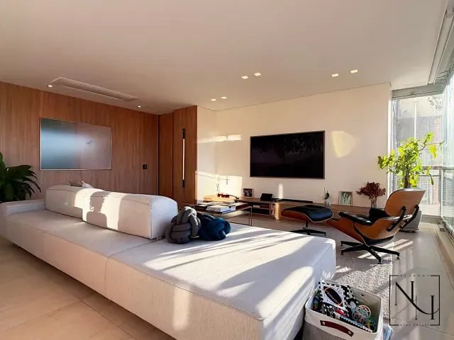 Apartamento com 167m² 3 quartos e 4 banheiros, à venda, no bairro Jardim das Acácias em São Paulo