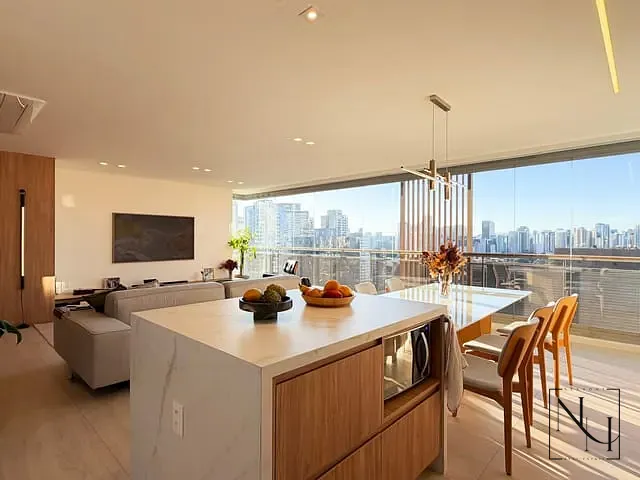 Apartamento com 167m² 3 quartos e 4 banheiros, à venda, no bairro Jardim das Acácias em São Paulo