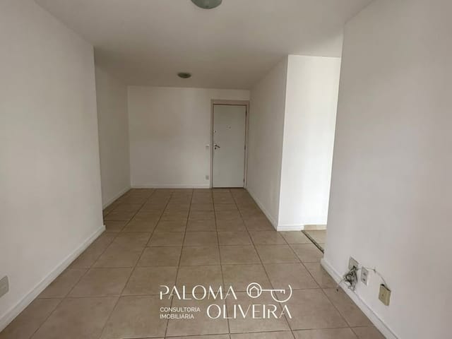 Apartamento 2 quartos e 2 banheiros, para alugar, no bairro Jacarepaguá em Rio de Janeiro