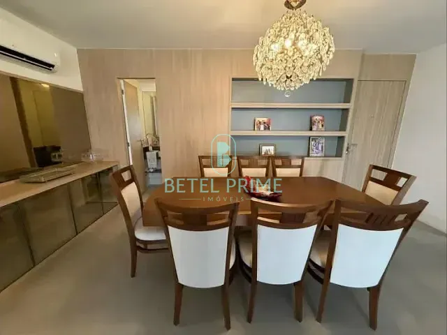 Apartamento com 190m² 4 quartos e 3 banheiros, à venda, no bairro Barra da Tijuca em Rio de Janeiro