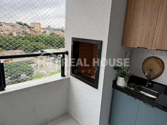 Apartamento 2 quartos e 2 banheiros, para alugar, no bairro Vila Lucy em Sorocaba