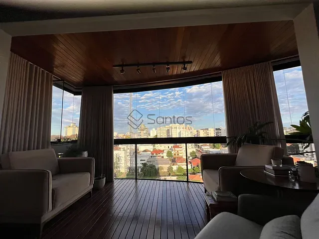 Apartamento com 162m² 3 quartos e 3 banheiros, à venda, no bairro Centro em Ijuí