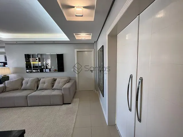 Apartamento com 162m² 3 quartos e 3 banheiros, à venda, no bairro Centro em Ijuí