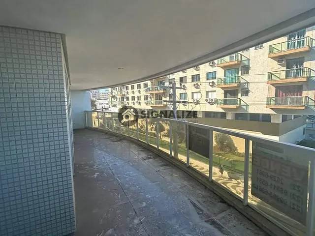 Apartamento com 188m² 3 quartos e 3 banheiros, à venda, no bairro Algodoal em Cabo Frio