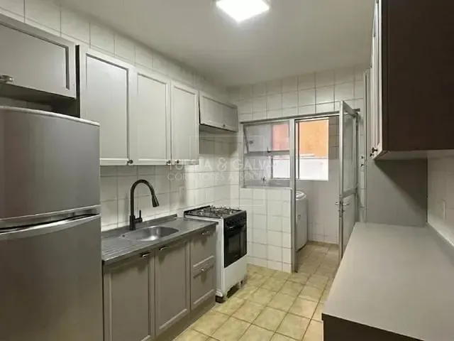 Apartamento com 90m² 3 quartos e 3 banheiros, à venda, no bairro Cristo Rei em Curitiba