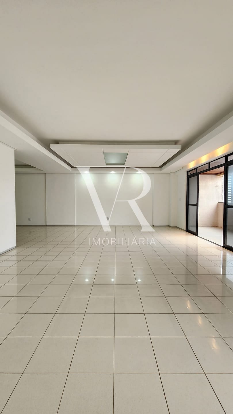 Apartamento à venda com 3 quartos, 167m² - Foto 7