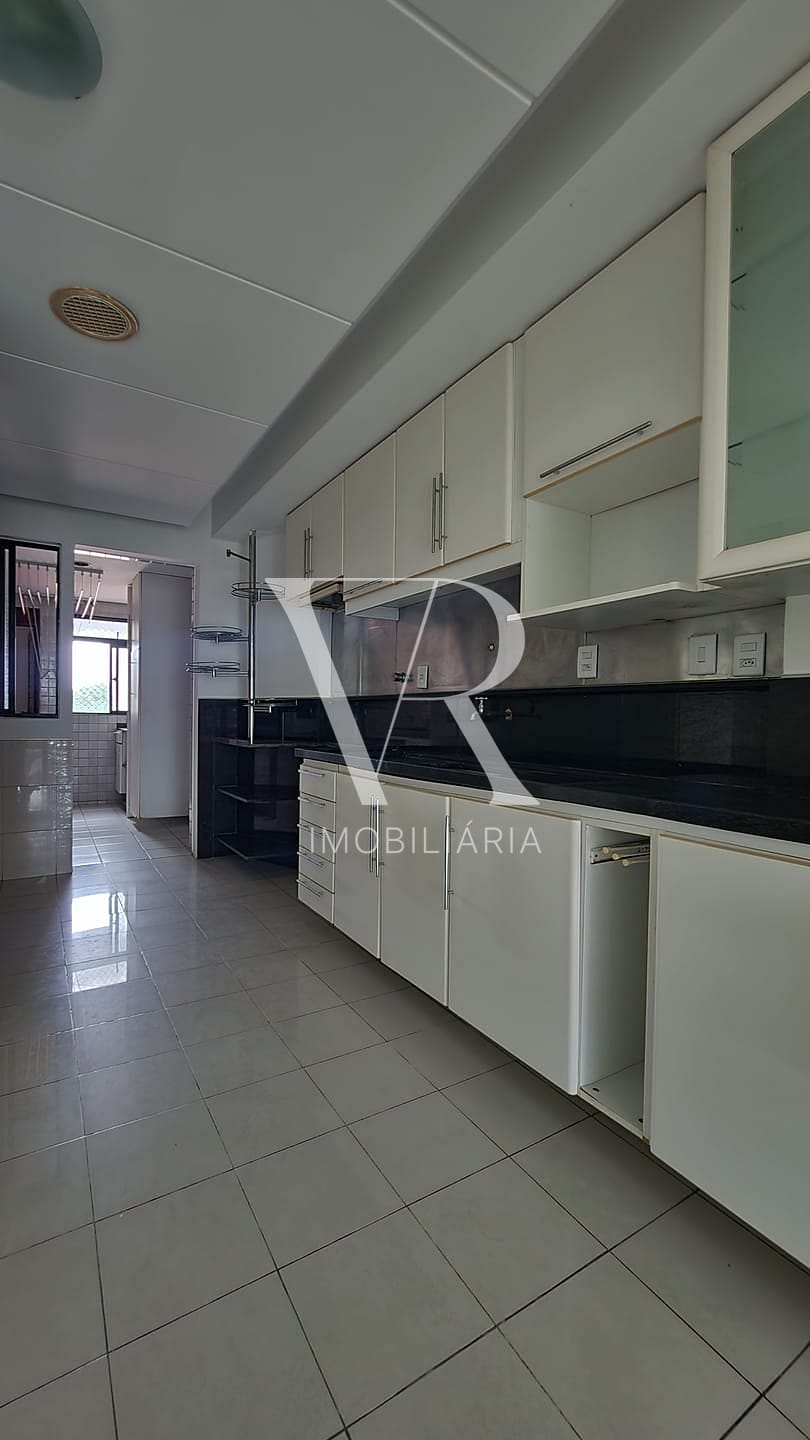 Apartamento à venda com 3 quartos, 167m² - Foto 14