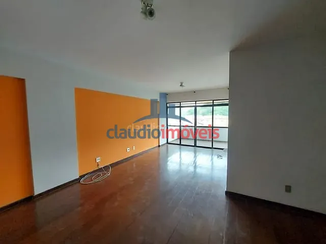 Apartamento 3 quartos e 1 banheiro, para alugar, no bairro Ano Bom em Barra Mansa