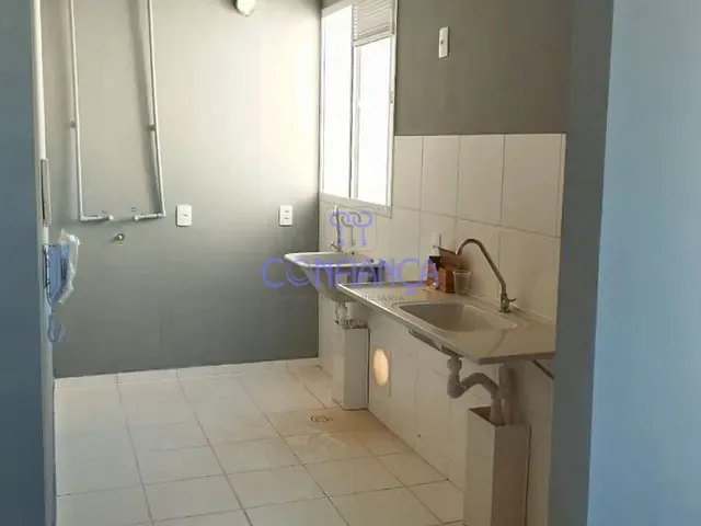 Apartamento com 63m² 2 quartos e 1 banheiro, para alugar, no bairro Santa Cruz em Rio de Janeiro